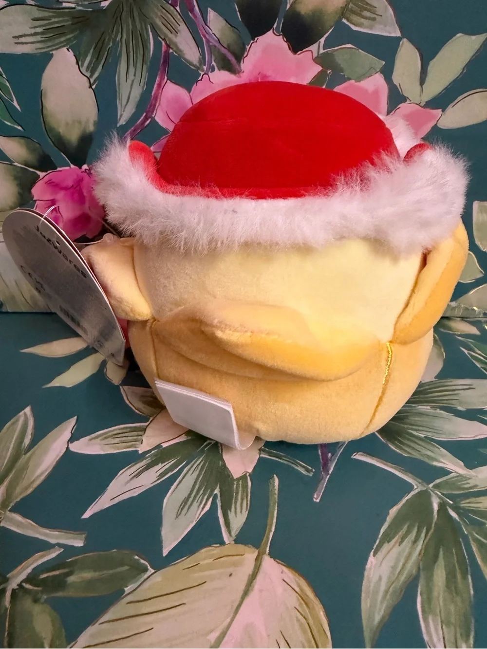 Squishmallows Junie Banana 4” Plush NWT Santa Hat Holiday Limited